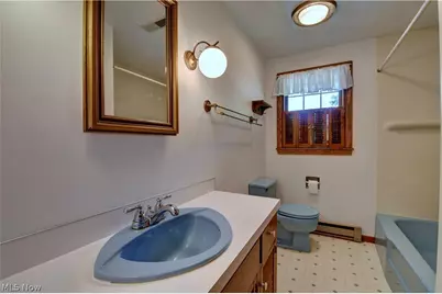 966 College Drive SE, New Philadelphia, OH 44663 - Photo 25