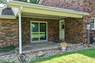 966 College Dr SE, New Philadelphia, OH 44663 - Photo 7