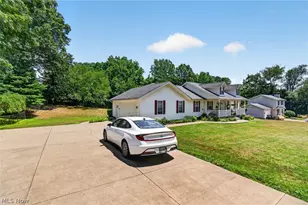 200 24th St SE, Massillon, OH 44646 - Photo 3
