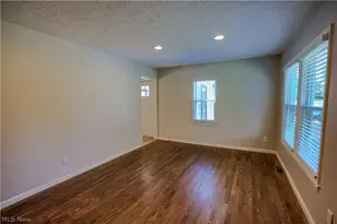 492 E Woodsdale Ave, Akron, OH 44301 - Photo 23