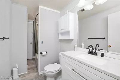 2685 Kenyon Avenue NW, Massillon, OH 44647 - Photo 23