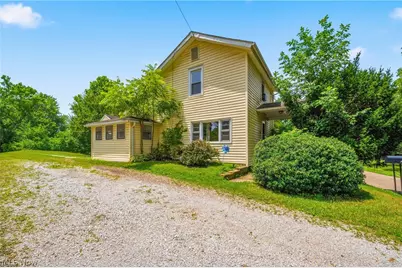 1476 Kracker Street NW, Massillon, OH 44646 - Photo 1