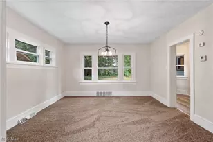 1061 Emma Ave, Akron, OH 44302 - Photo 7