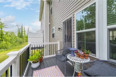 1422 Chateau Place, Avon, OH 44011 - Photo 13