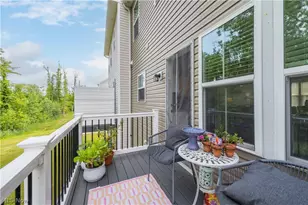 1422 Chateau Pl, Avon, OH 44011 - Photo 13