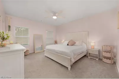 1422 Chateau Place, Avon, OH 44011 - Photo 25