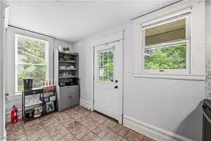236 N Heights Ave, Youngstown, OH 44505 - Photo 15