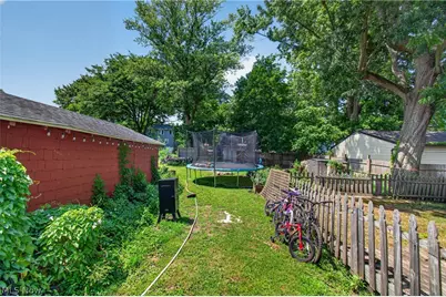 978 Wooster Road, Barberton, OH 44203 - Photo 17