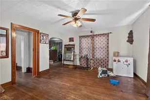 978 Wooster Rd, Barberton, OH 44203 - Photo 5