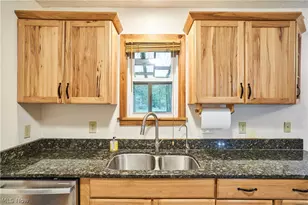 18550 Shaw Rd, Chagrin Falls, OH 44023 - Photo 11