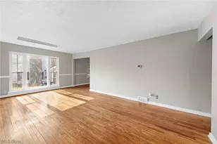 2380 Benton St, Akron, OH 44312 - Photo 5