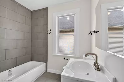 4402 Riverside Avenue, Loveland, OH 44102 - Photo 13