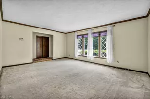 2725 Roberts Ave NW, Canton, OH 44709 - Photo 11