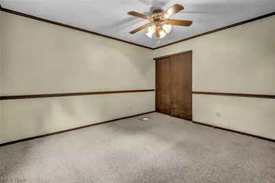 2725 Roberts Avenue NW, Canton, OH 44709 - Photo 23