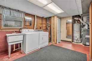 2725 Roberts Ave NW, Canton, OH 44709 - Photo 35