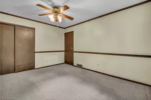 2725 Roberts Ave NW, Canton, OH 44709 - Photo 25