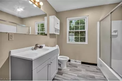 2725 Roberts Avenue NW, Canton, OH 44709 - Photo 19