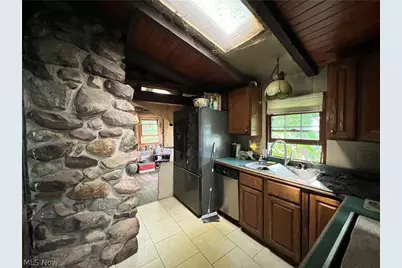 3527 Footville Richmond Road, Rock Creek, OH 44084 - Photo 31