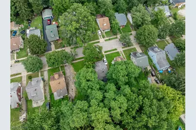 982 Eva Avenue, Akron, OH 44306 - Photo 9