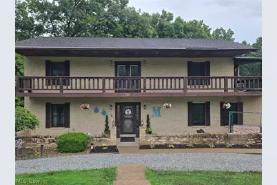 524 Ridgewood Boulevard, Belpre, OH 45714 - Photo 1