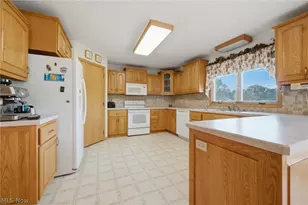 7300 Neff Rd, Valley City, OH 44280 - Photo 9