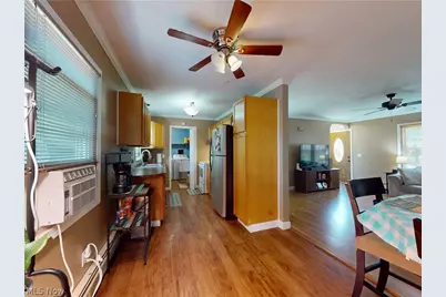 1575 Grove Avenue, Madison, OH 44057 - Photo 9