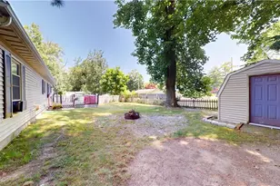 1575 Grove Ave, Madison, OH 44057 - Photo 3