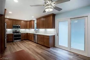 1127 Maple Ave, Madison, OH 44057 - Photo 3