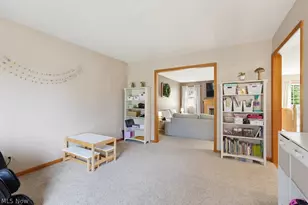 1173 Partridge Dr, Wadsworth, OH 44281 - Photo 9