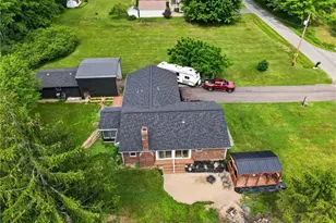 6784 Grandview Dr, Andover, OH 44003 - Photo 11