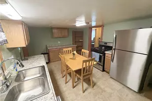 349 Fishers Ln, Zanesville, OH 43701 - Photo 9