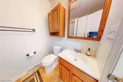 3233 Saint Charles Drive, Steubenville, OH 43952 - Photo 35