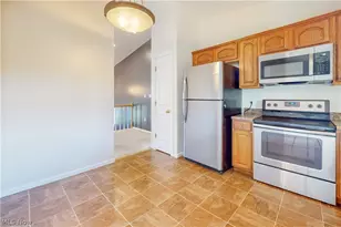 3233 St Charles Dr, Steubenville, OH 43952 - Photo 33