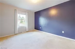 3233 St Charles Dr, Steubenville, OH 43952 - Photo 3