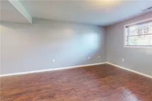 3233 St Charles Dr, Steubenville, OH 43952 - Photo 5