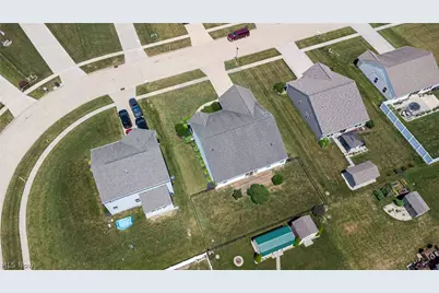 349 Springbrook Circle, Elyria, OH 44035 - Photo 31
