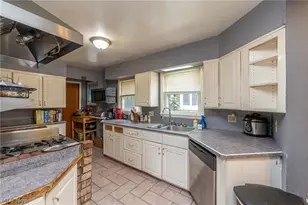 1017 East Blvd, Loveland, OH 44108 - Photo 13