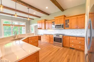 9503 Mennonite Rd, Wadsworth, OH 44281 - Photo 5