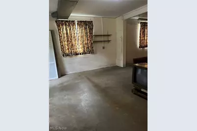 490 N Samuel Drive, Zanesville, OH 43701 - Photo 27