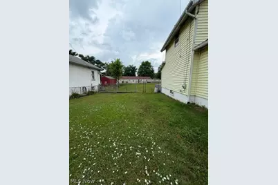 1513 14th Street SE, Canton, OH 44707 - Photo 9