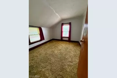 1513 14th Street SE, Canton, OH 44707 - Photo 3