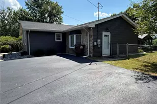 16781 Artistic Dr, East Liverpool, OH 43920 - Photo 3