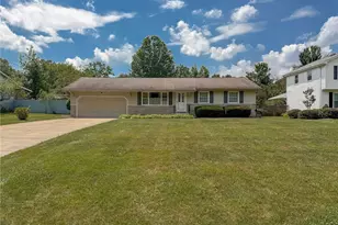 3504 Orchard Hill Dr, Canfield, OH 44406 - Photo 3