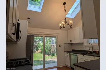 1925 W 52nd Street, Loveland, OH 44102 - Photo 7