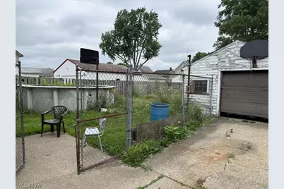 143 Wilson Street, Struthers, OH 44471 - Photo 5