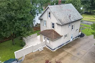 1615 W Market St, Orrville, OH 44667 - Photo 5