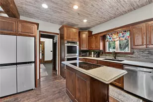 1615 W Market St, Orrville, OH 44667 - Photo 37