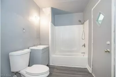 374 E 124th Street, Loveland, OH 44108 - Photo 15