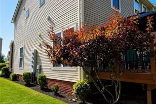 2923 Stratford Way, Willoughby Hills, OH 44092 - Photo 5