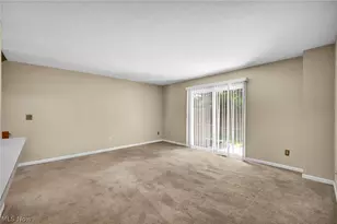246 Steeple Chase Run, Northfield, OH 44067 - Photo 7